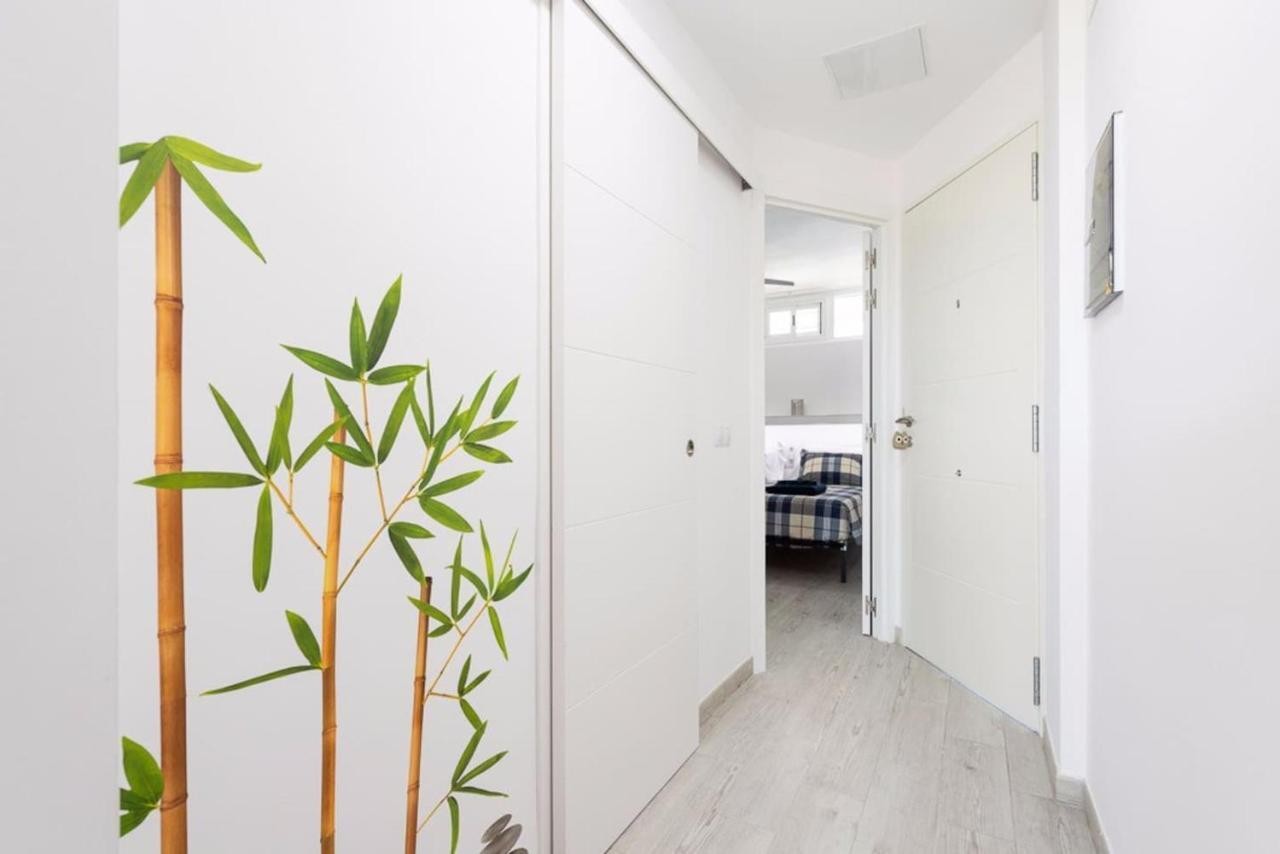 4 Minutes Walk From Yumbo Apartment Maspalomas  Ngoại thất bức ảnh