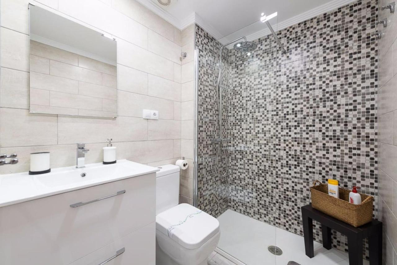 4 Minutes Walk From Yumbo Apartment Maspalomas  Ngoại thất bức ảnh